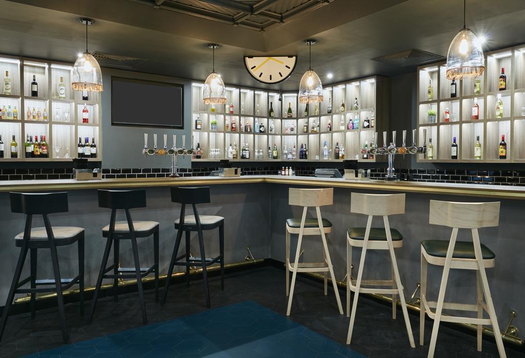 曼城中心朱丽斯酒店 曼彻斯特 外观 照片